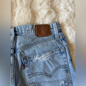 Levi Baggy Dad Jeans